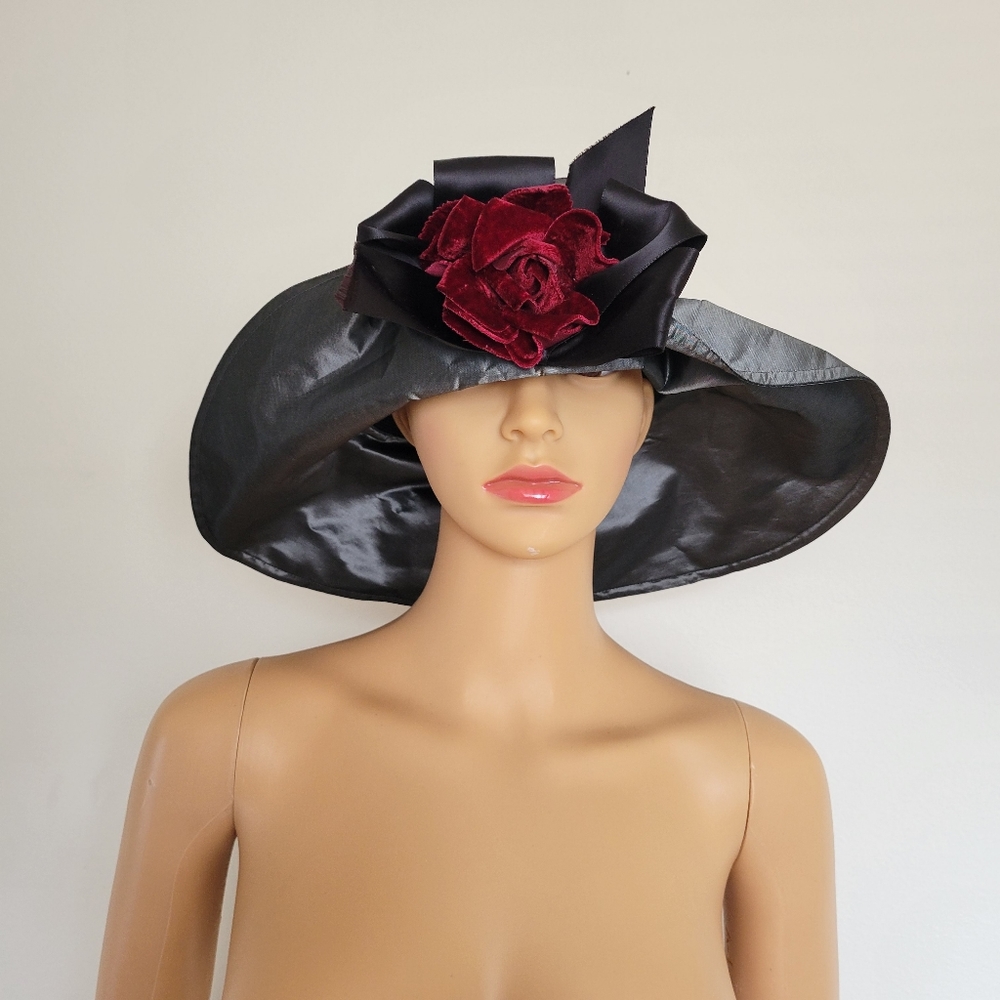 Y2k Blossom mayim bialik style hat